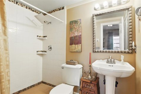 Condo in Apopka, Florida, 2 bedrooms  № 1637361 - photo 23