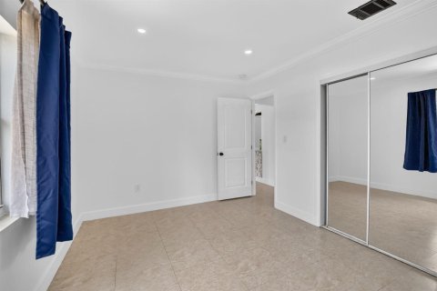 Casa en venta en Hollywood, Florida, 3 dormitorios, 109.53 m2 № 2173843 - foto 29