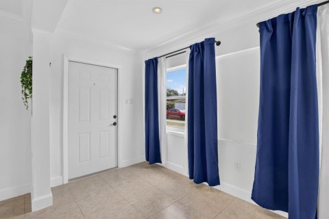 Casa en venta en Hollywood, Florida, 3 dormitorios, 109.53 m2 № 2173843 - foto 9