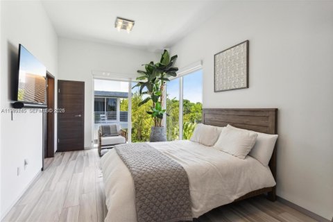 Touwnhouse à louer à Miami Beach, Floride: 3 chambres, 227.98 m2 № 2063020 - photo 17