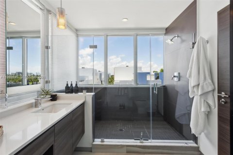 Touwnhouse à louer à Miami Beach, Floride: 3 chambres, 227.98 m2 № 2063020 - photo 22