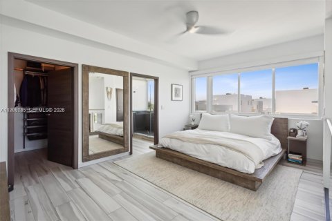 Touwnhouse à louer à Miami Beach, Floride: 3 chambres, 227.98 m2 № 2063020 - photo 21