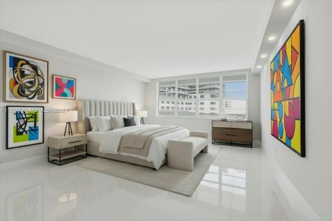 Condominio en venta en Miami Beach, Florida, 4 dormitorios, 238.29 m2 № 1983495 - foto 24