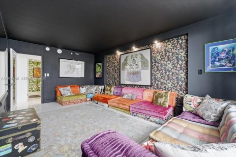 Condominio en venta en Miami Beach, Florida, 4 dormitorios, 238.29 m2 № 1983495 - foto 15