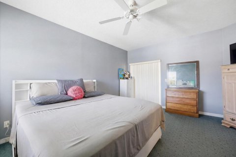 Condominio en venta en Port St. Lucie, Florida, 2 dormitorios, 111.11 m2 № 2242341 - foto 16