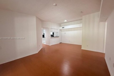 Apartment in Cutler Bay, Florida 2 bedrooms, 85.56 sq.m. № 1993990 - photo 15