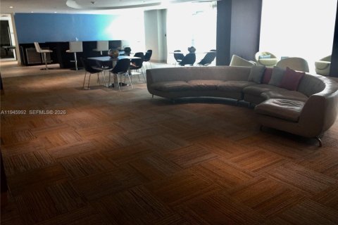 Купить кондоминиум в Майами, Флорида 2 спальни, 119.75м2, № 2003194 - фото 22