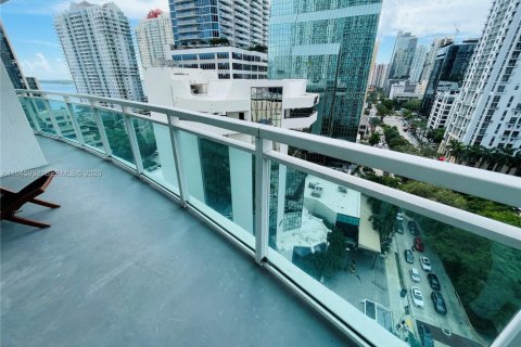 Купить кондоминиум в Майами, Флорида 2 спальни, 119.75м2, № 2003194 - фото 17