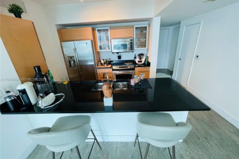 Купить кондоминиум в Майами, Флорида 2 спальни, 119.75м2, № 2003194 - фото 3