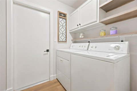 House in Gainesville, Florida 3 bedrooms, 154.87 sq.m. № 2238440 - photo 20