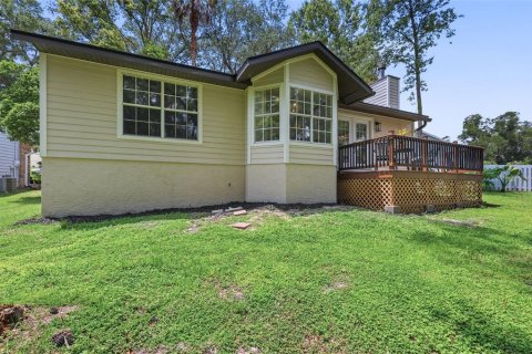 House in Gainesville, Florida 3 bedrooms, 154.87 sq.m. № 2238440 - photo 27