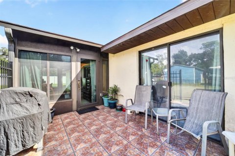 Casa en venta en Ocala, Florida, 2 dormitorios, 100.8 m2 № 2385712 - foto 16