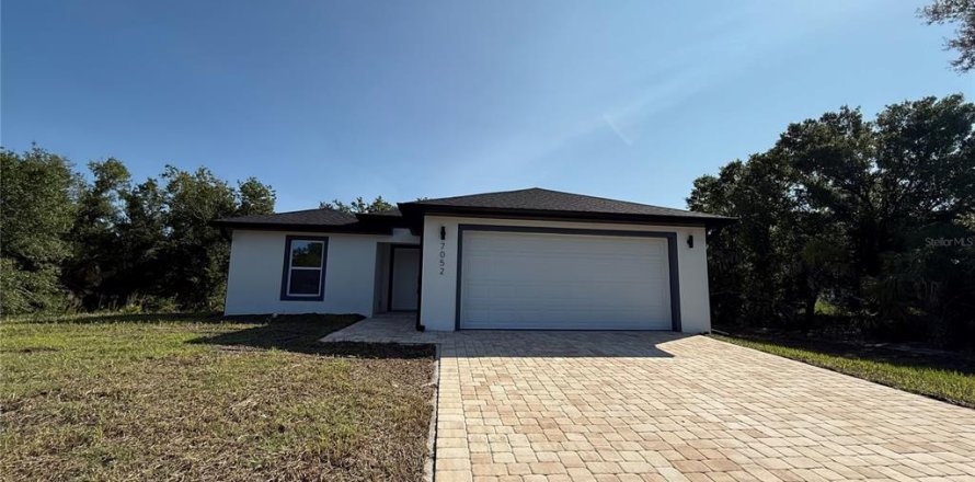 Villa ou maison à Port Charlotte, Floride 4 chambres, 117.99 m2 № 1793322