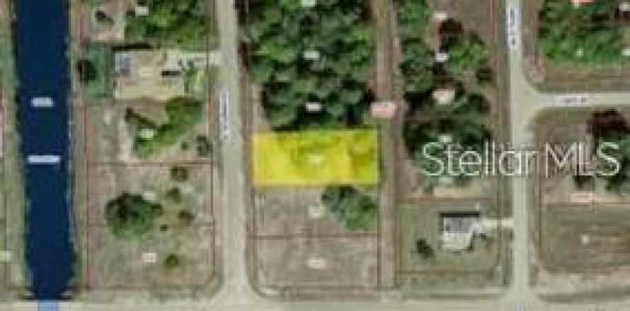 Land in Rotonda, Florida № 2159305