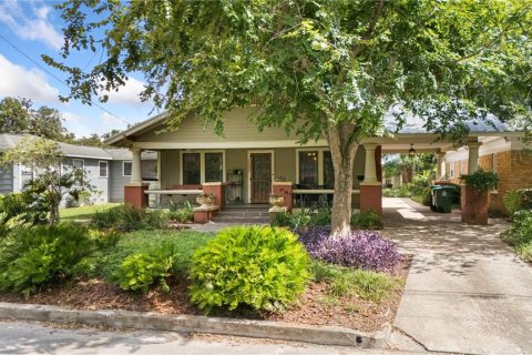 House in Tampa, Florida 3 bedrooms, 125.98 sq.m. № 1828450 - photo 4