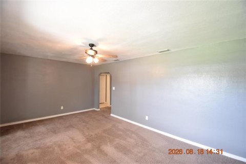 Villa ou maison à louer à Tampa, Floride: 4 chambres, 204.38 m2 № 2318529 - photo 6