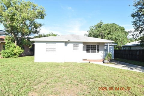 Villa ou maison à Tampa, Floride 4 chambres, 204.38 m2 № 2318529