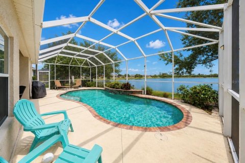 House in Ruskin, Florida 5 bedrooms, 291.34 sq.m. № 2148193 - photo 21