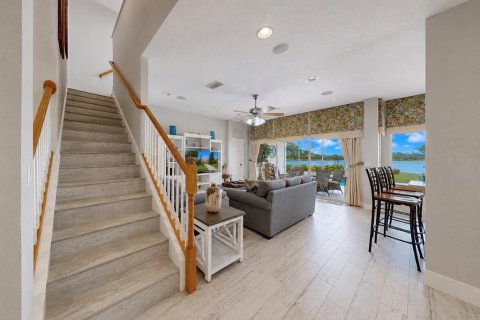 House in Ruskin, Florida 5 bedrooms, 291.34 sq.m. № 2148193 - photo 17