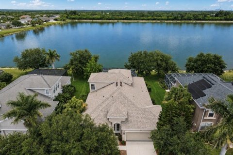 House in Ruskin, Florida 5 bedrooms, 291.34 sq.m. № 2148193 - photo 3