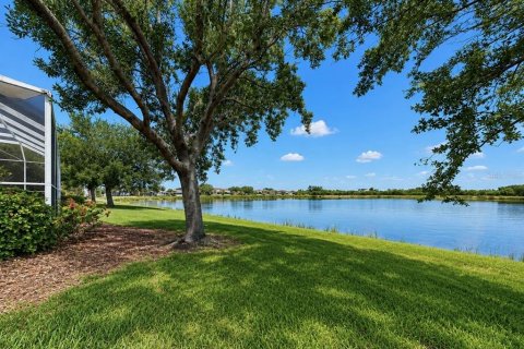 House in Ruskin, Florida 5 bedrooms, 291.34 sq.m. № 2148193 - photo 26
