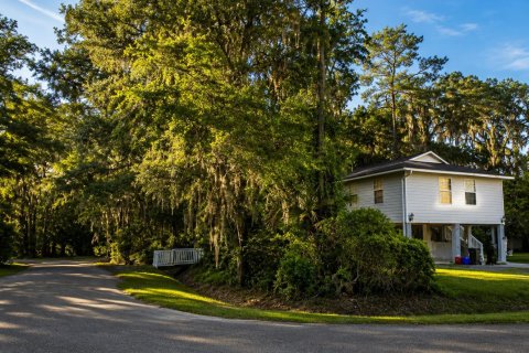 House in Gainesville, Florida 3 bedrooms, 98.1 sq.m. № 2192039