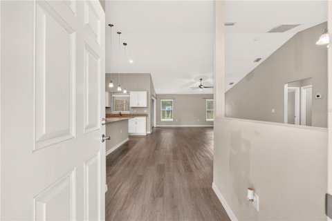 Villa ou maison à vendre à Dunnellon, Floride: 4 chambres, 180.14 m2 № 2381188 - photo 8