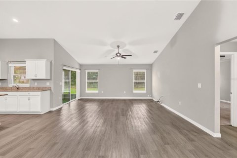 Villa ou maison à vendre à Dunnellon, Floride: 4 chambres, 180.14 m2 № 2381188 - photo 11