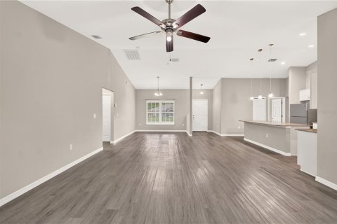 Villa ou maison à vendre à Dunnellon, Floride: 4 chambres, 180.14 m2 № 2381188 - photo 14