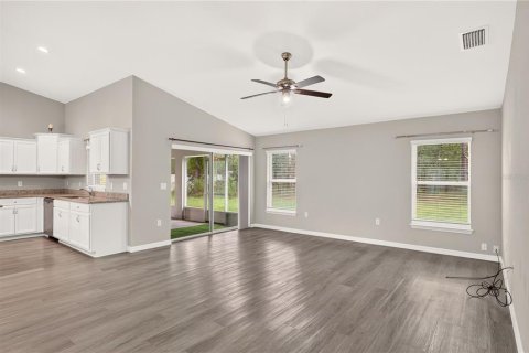 Villa ou maison à vendre à Dunnellon, Floride: 4 chambres, 180.14 m2 № 2381188 - photo 12