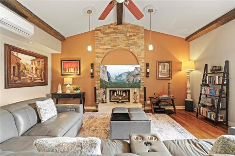 House in Winter Garden, Florida 3 bedrooms, 320.51 sq.m. № 1653703 - photo 5