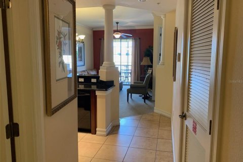 Condo in Tampa, Florida, 2 bedrooms  № 1910021 - photo 19