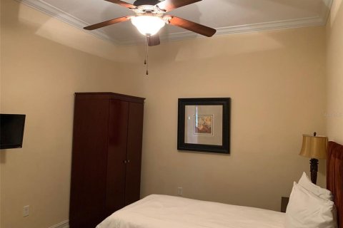 Condo in Tampa, Florida, 2 bedrooms  № 1910021 - photo 18