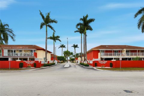 Appartement à louer à Hialeah Gardens, Floride: 2 chambres, 95.6 m2 № 2000853 - photo 19