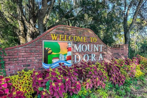 Adosado en venta en Mount Dora, Florida, 2 dormitorios, 100.98 m2 № 2094731 - foto 21