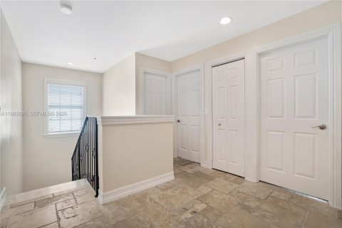 Villa ou maison à vendre à Fort Lauderdale, Floride: 4 chambres, 267.37 m2 № 2064184 - photo 23