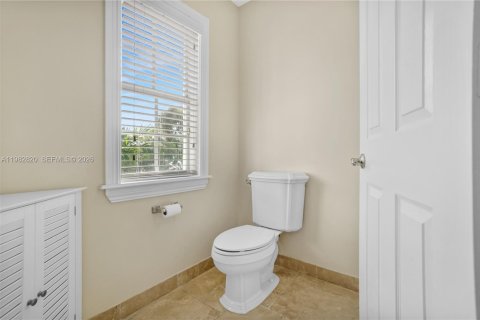 Villa ou maison à vendre à Fort Lauderdale, Floride: 4 chambres, 267.37 m2 № 2064184 - photo 15