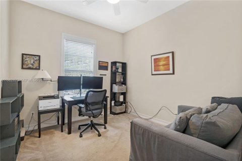 Villa ou maison à vendre à Fort Lauderdale, Floride: 4 chambres, 267.37 m2 № 2064184 - photo 19
