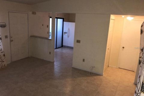 Condominio en alquiler en Ocala, Florida, 2 dormitorios, 77.29 m2 № 1843573 - foto 9