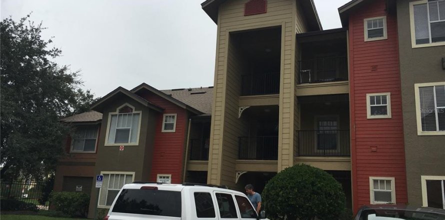 Condominio en Kissimmee, Florida, 2 dormitorios № 1899012
