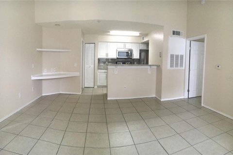 Condominio en alquiler en Kissimmee, Florida, 2 dormitorios, 95.32 m2 № 1899012 - foto 2