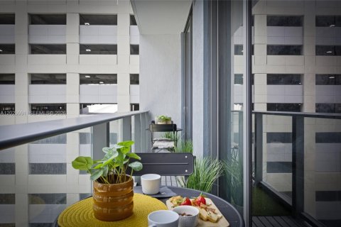 Condominio en venta en Miami, Florida, 1 dormitorio, 50.54 m2 № 2084952 - foto 8