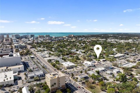 Commercial property in Sarasota, Florida 1767.37 sq.m. № 1560822 - photo 3