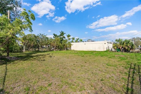 Commercial property in Sarasota, Florida 1767.37 sq.m. № 1560822 - photo 15