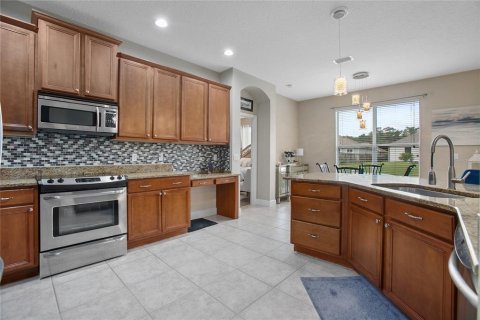 Villa ou maison à vendre à DeLand, Floride: 5 chambres, 287.35 m2 № 1821200 - photo 13