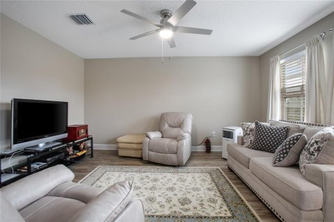 Villa ou maison à vendre à DeLand, Floride: 5 chambres, 287.35 m2 № 1821200 - photo 25