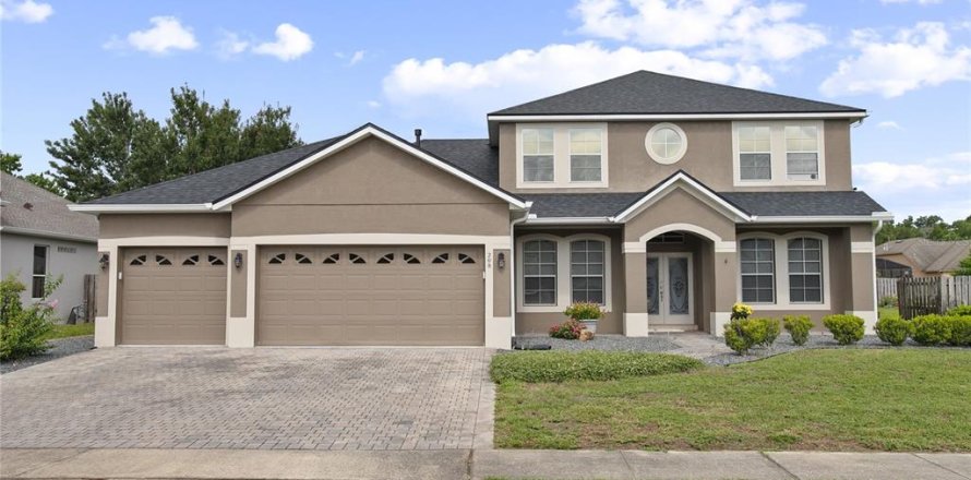 Villa ou maison à DeLand, Floride 5 chambres, 287.35 m2 № 1821200