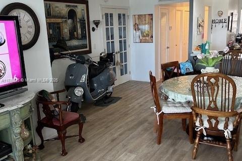 Купить кондоминиум в Майами, Флорида 2 спальни, 96.25м2, № 1935528 - фото 12