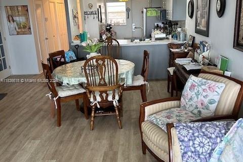 Купить кондоминиум в Майами, Флорида 2 спальни, 96.25м2, № 1935528 - фото 11