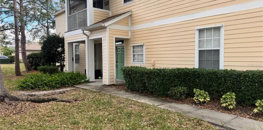 Condo in Lakewood Ranch, Florida, 2 bedrooms № 2097922